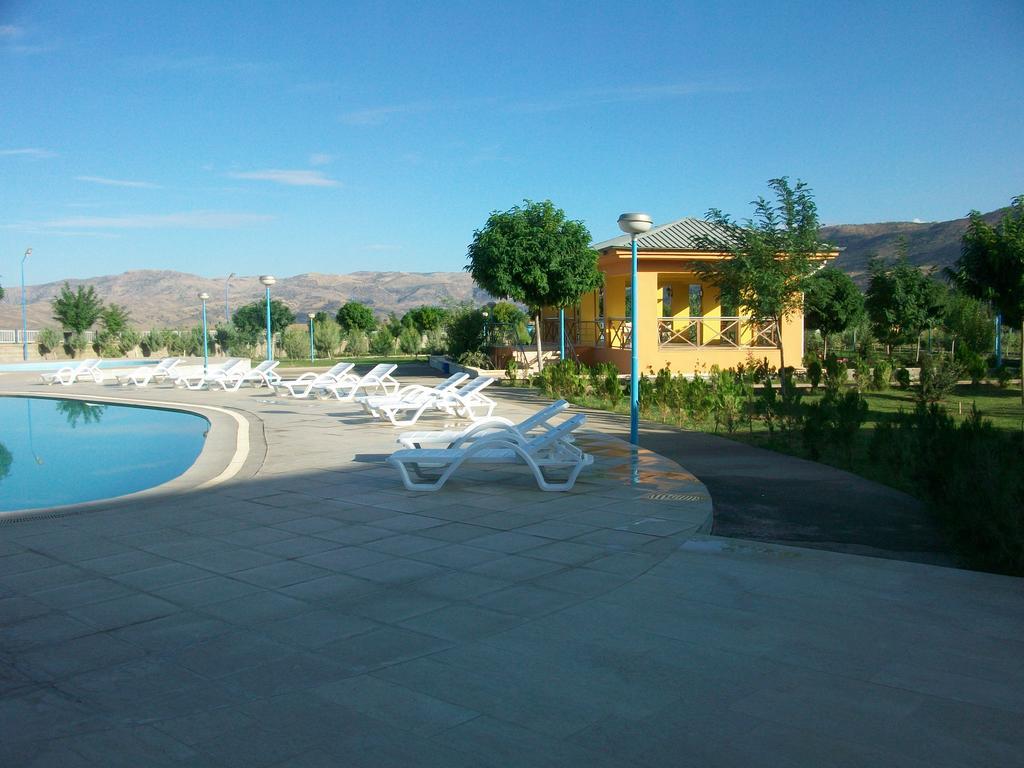 Bato Thermal Hotel Batman Kültér fotó